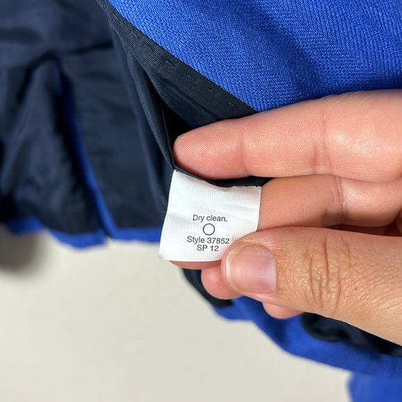 J. Crew Royal Blue Schoolboy two Button Blazer in size 6 - Picture 12 of 15